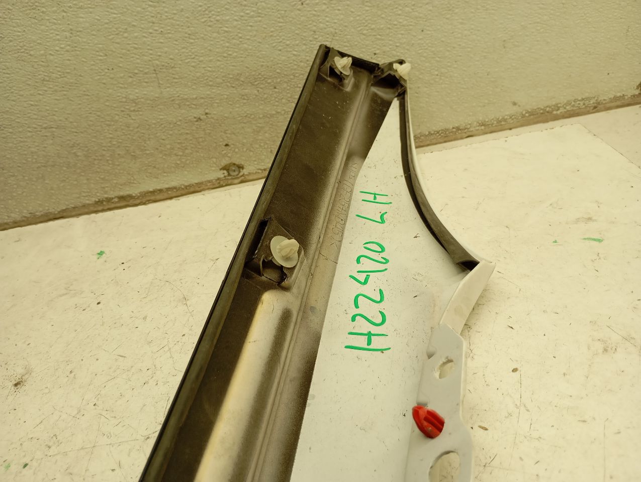 Part image 4