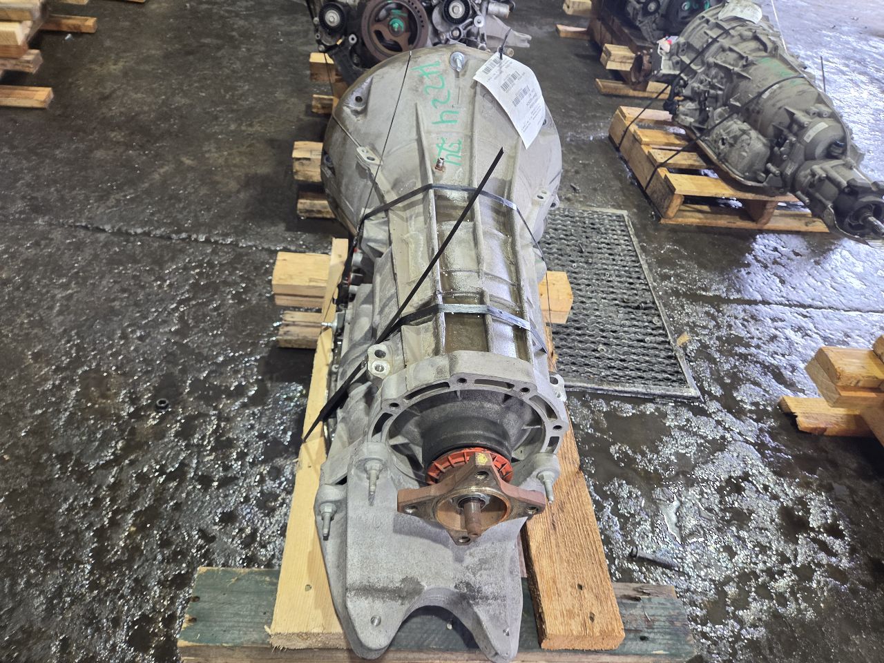 Part image 3