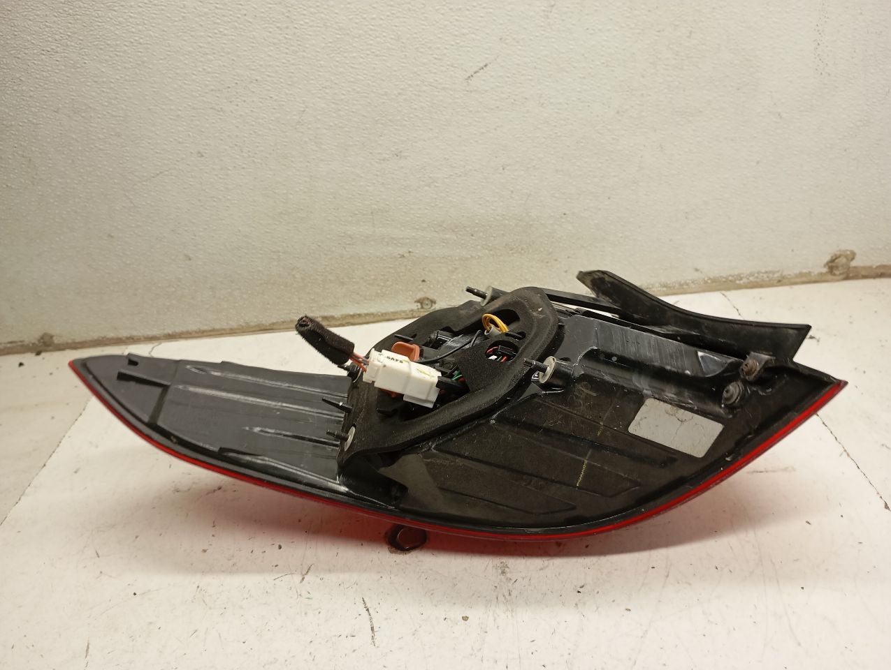 Part image 4