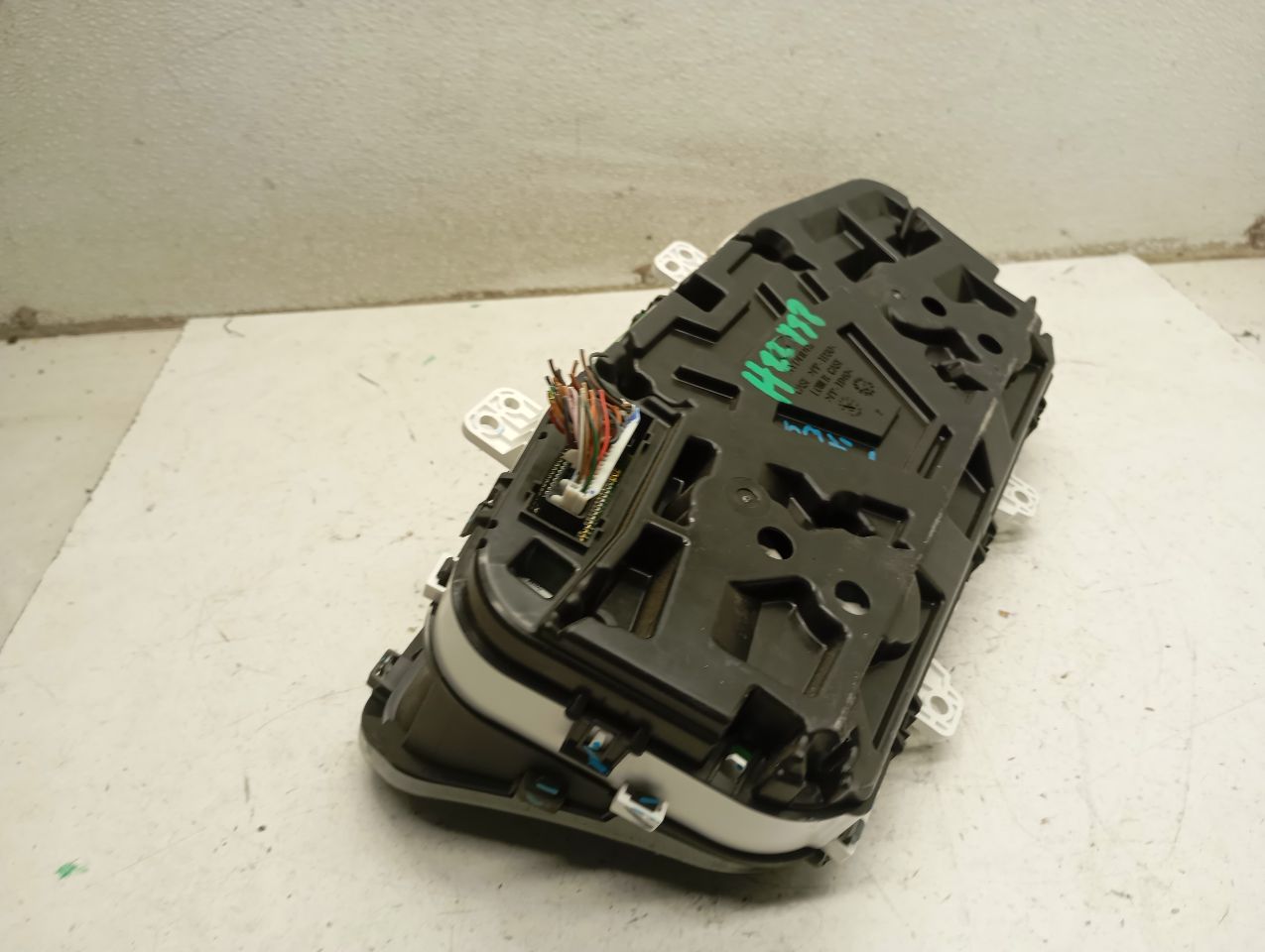 Part image 10
