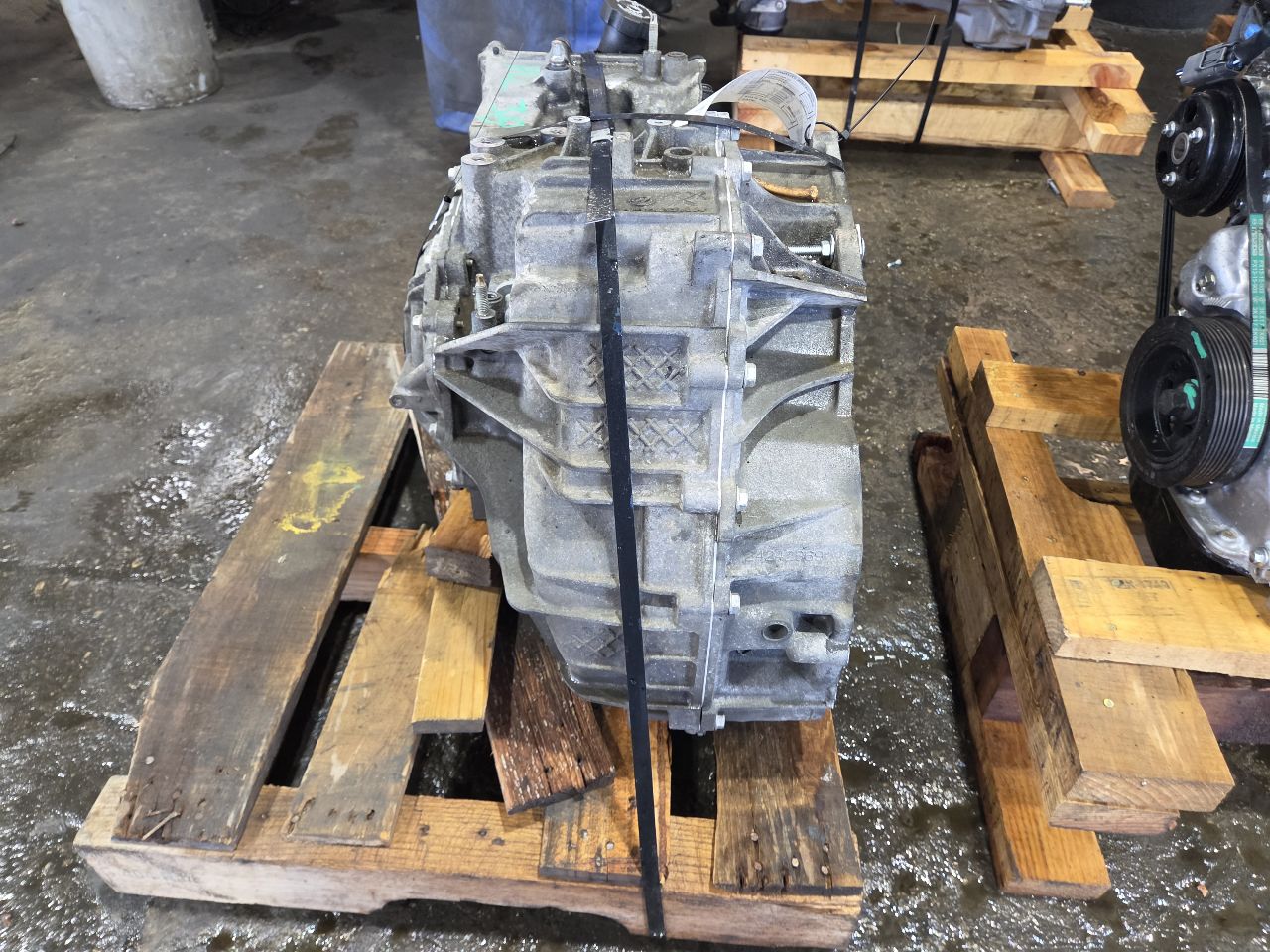 Part image 4