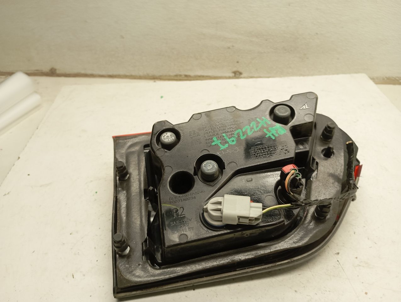 Part image 3