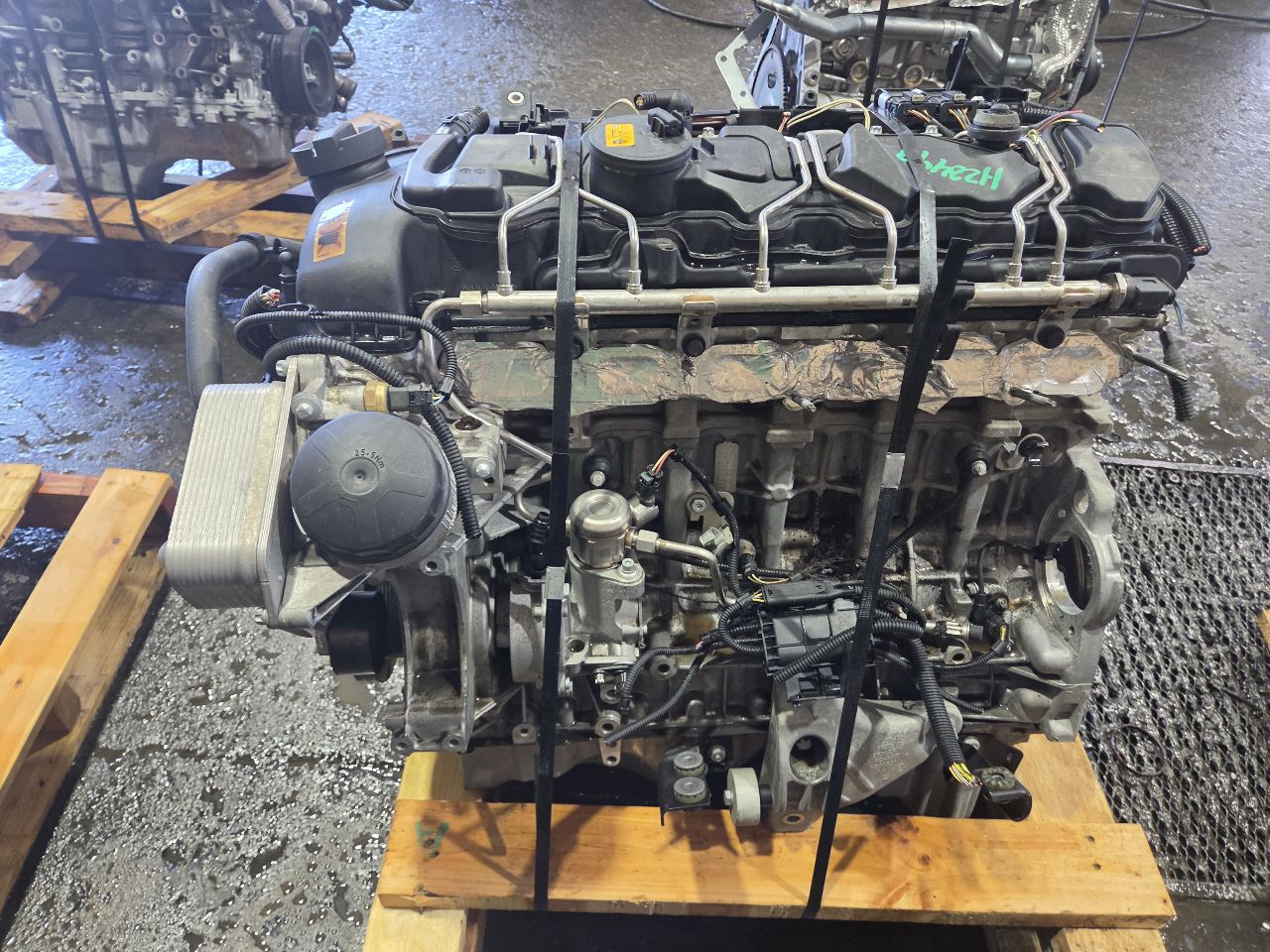Part image 3