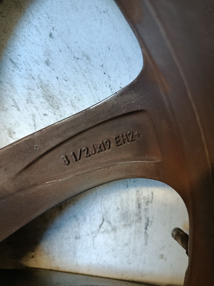 Part image 8