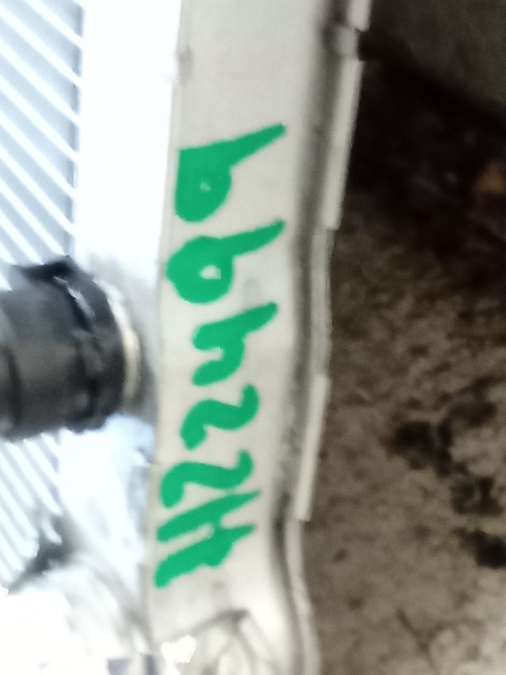 Part image 7