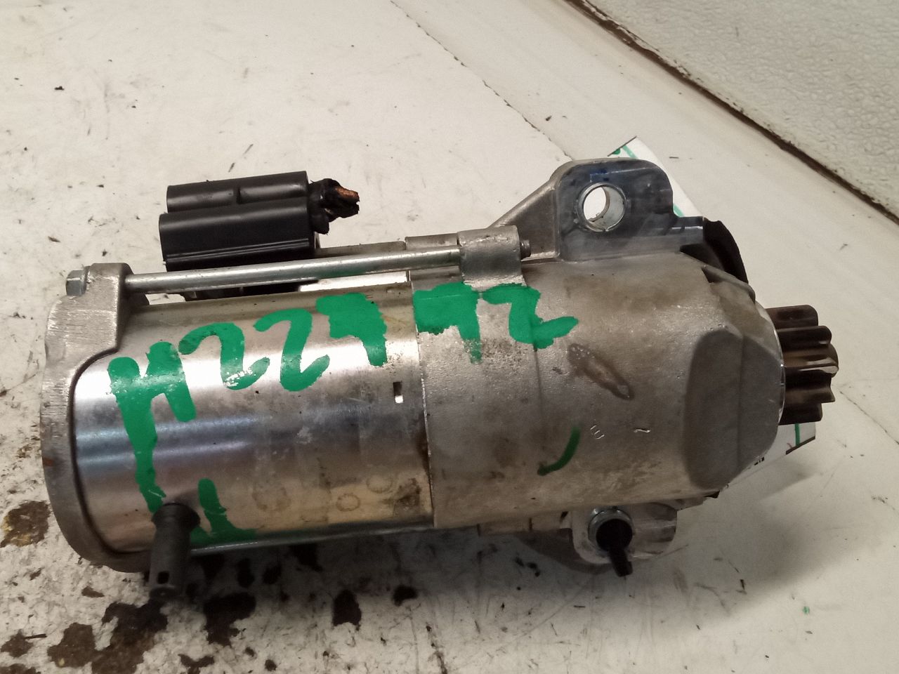 Part image 6