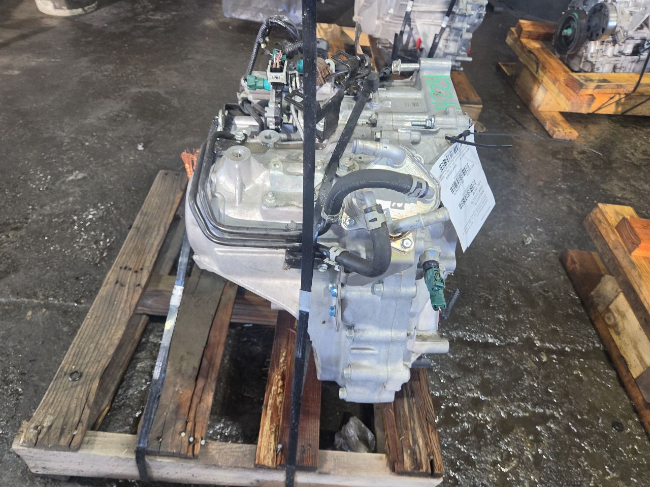 Part image 15
