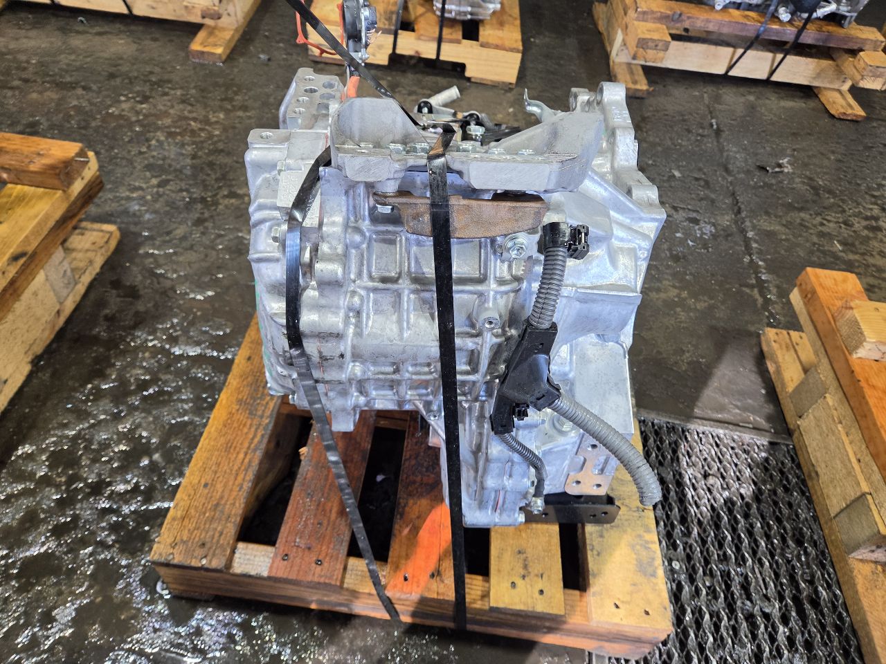 Part image 4