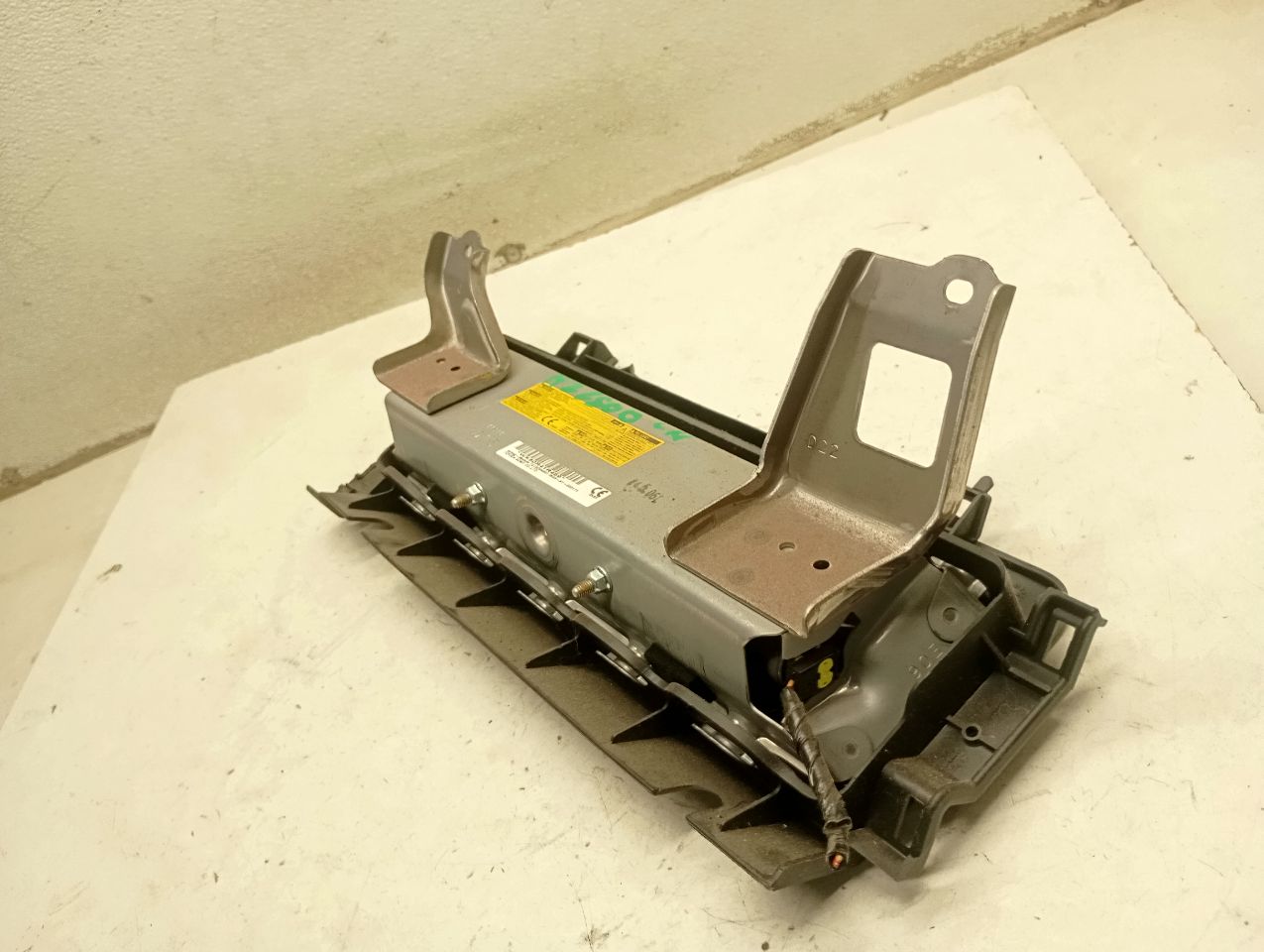 Part image 6