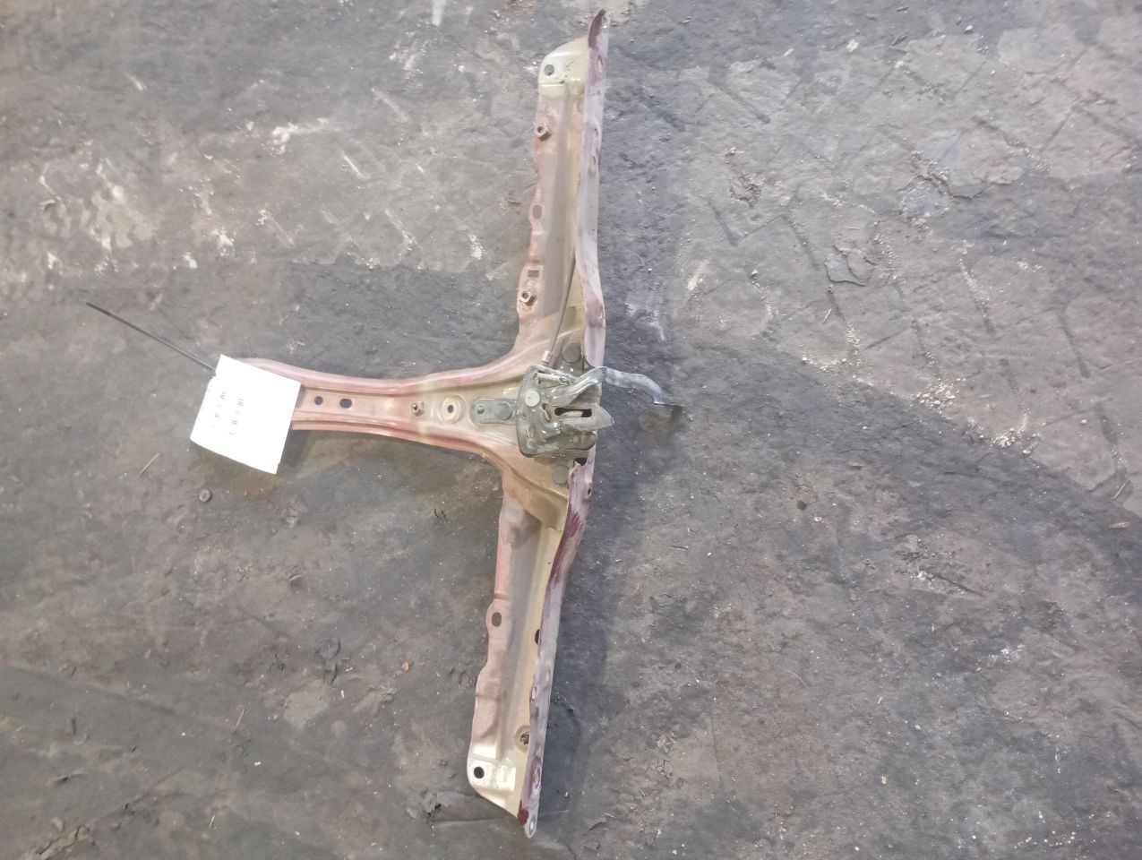 Part image 3