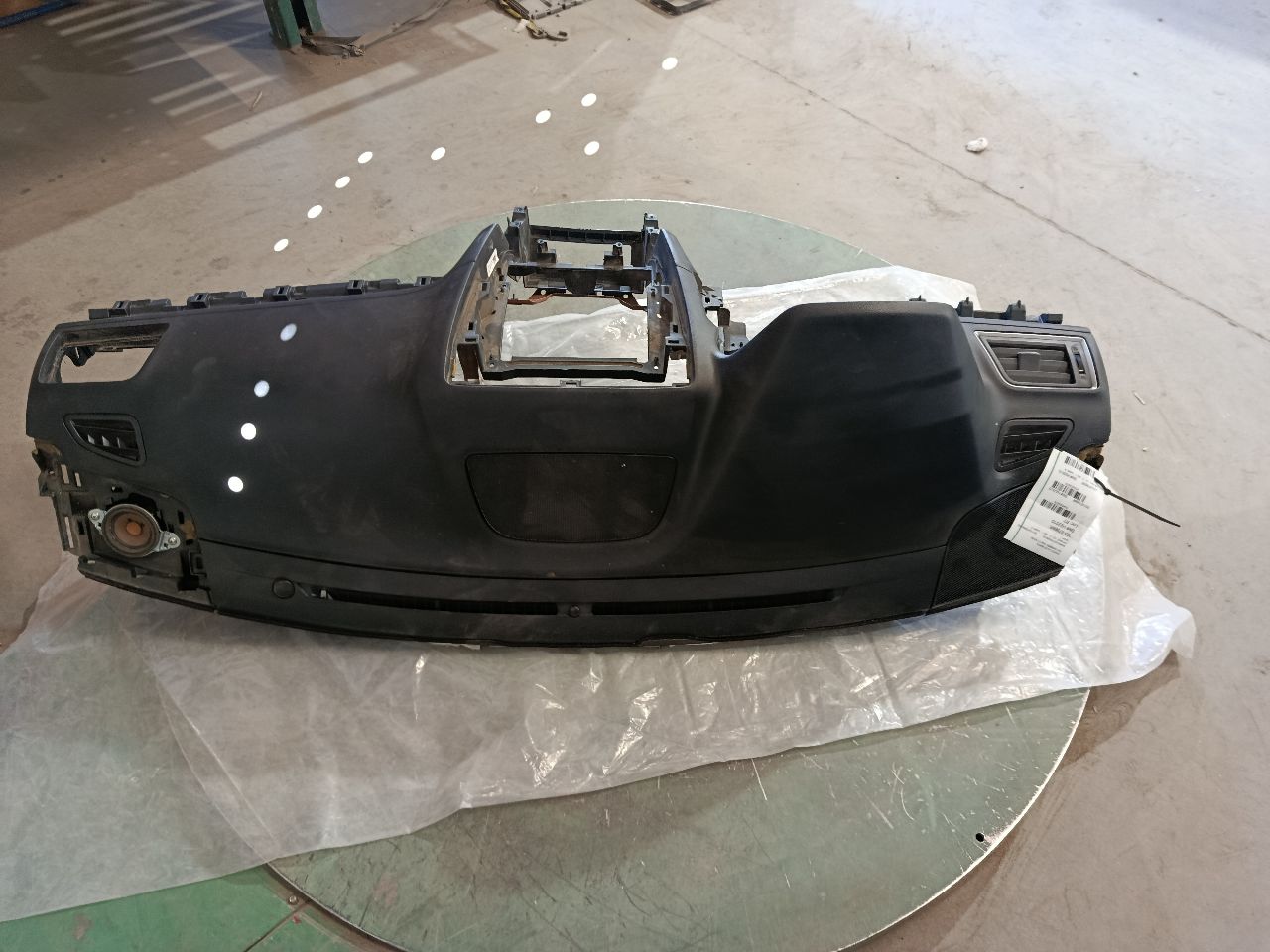 Part image 4