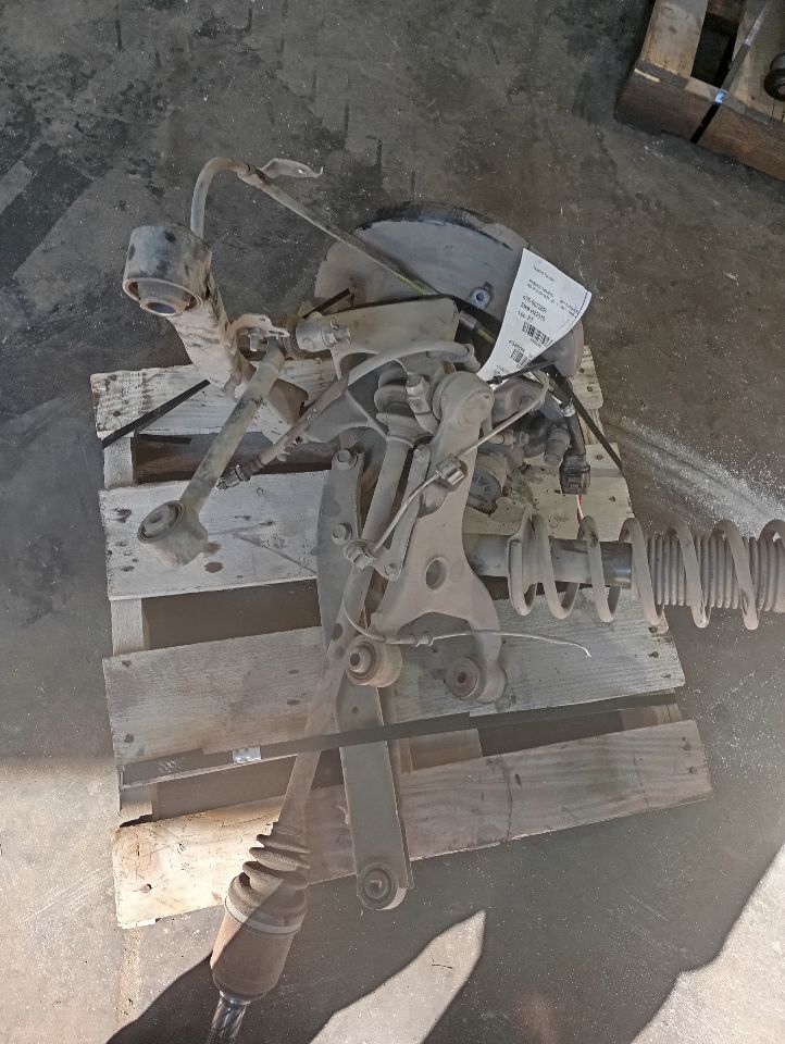 Part image 4