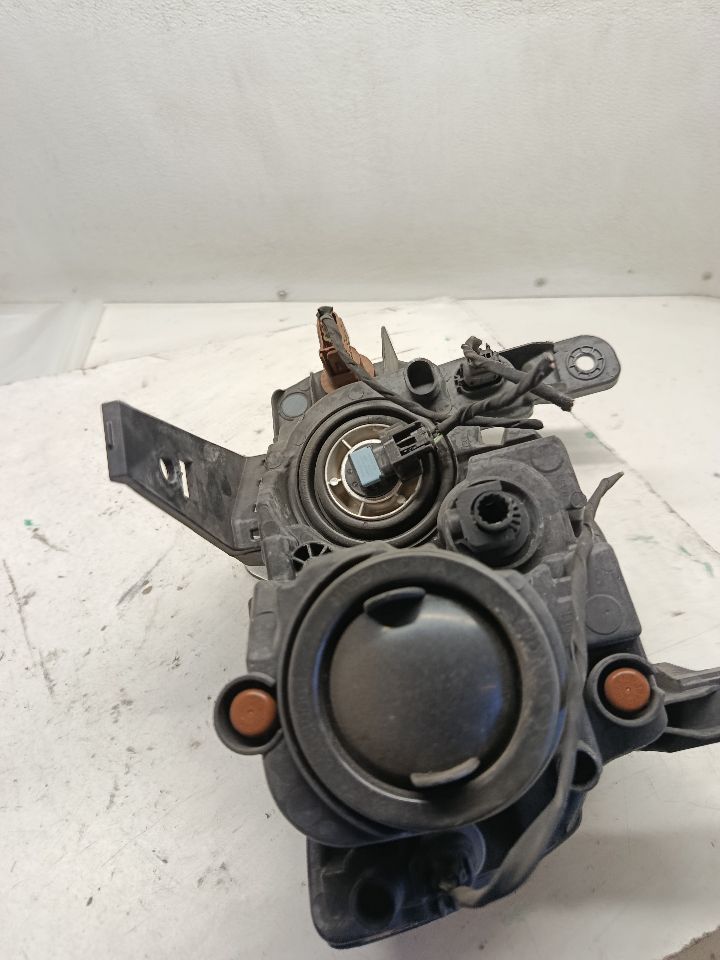 Part image 10