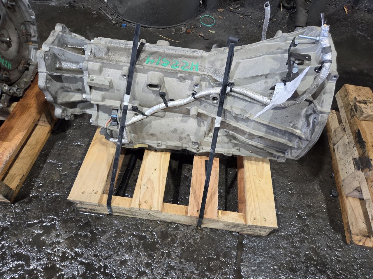 Part image 4