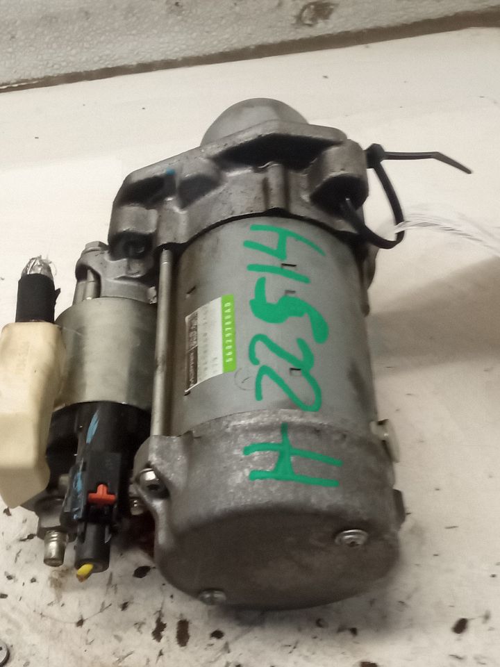 Part image 4