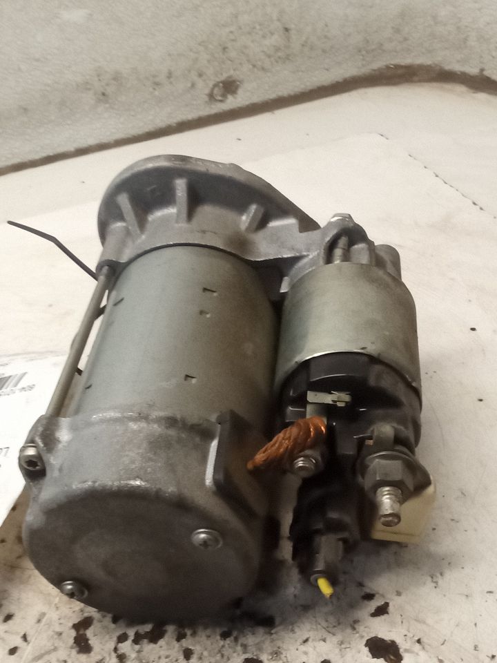 Part image 7