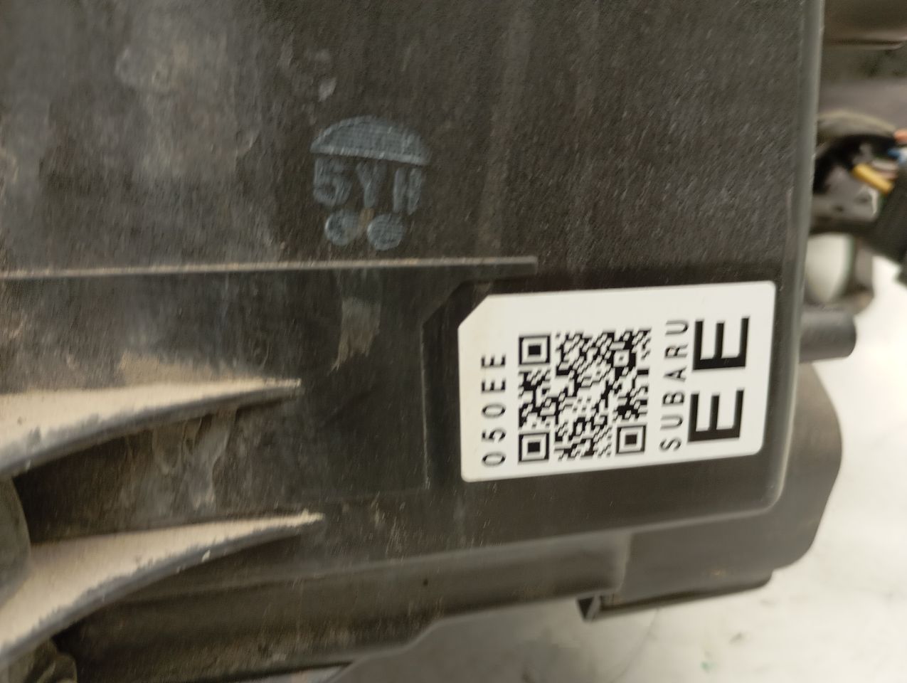 Part image 3