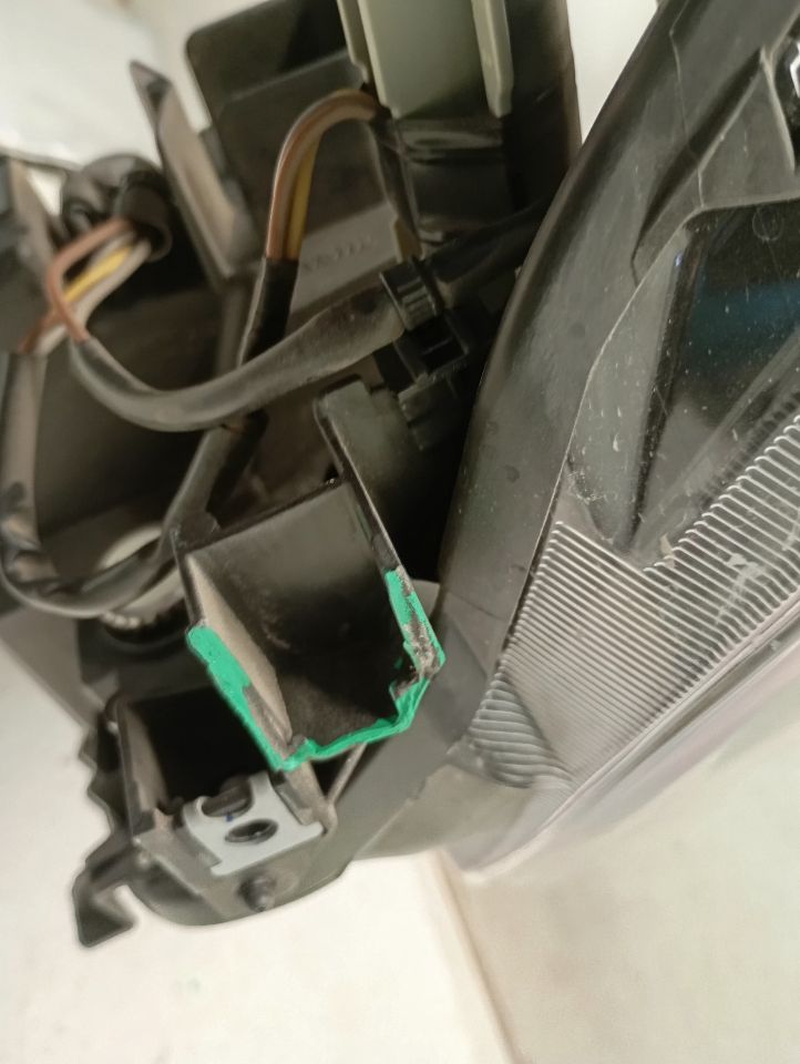 Part image 8