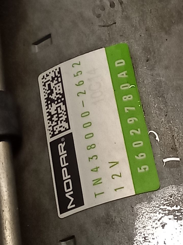 Part image 3