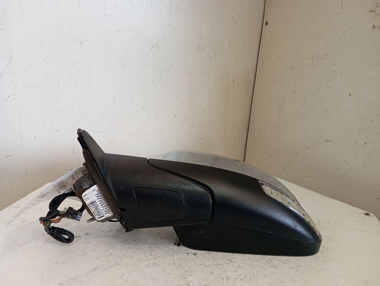 Part image 6