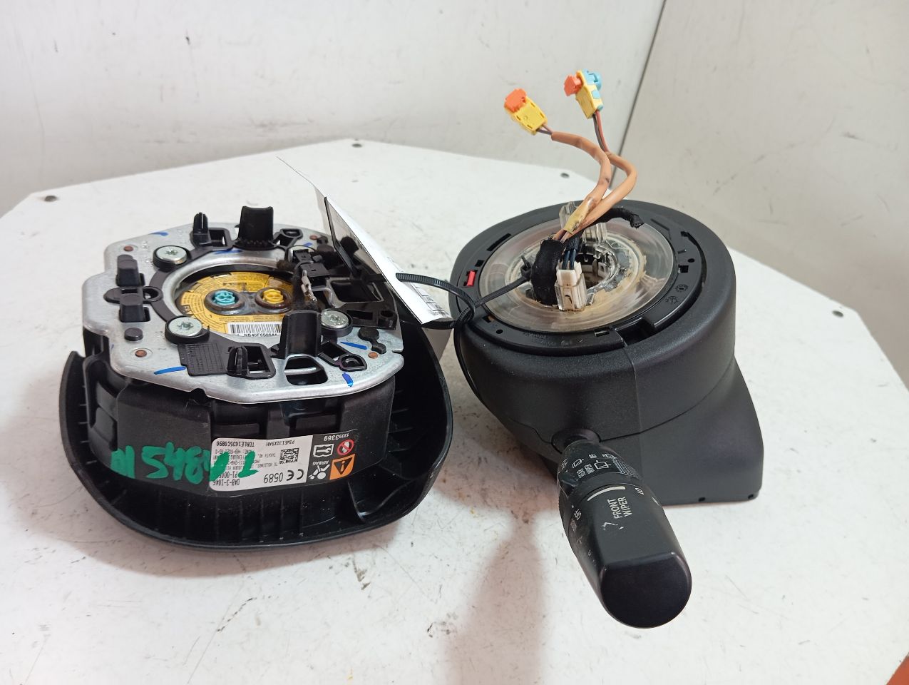 Part image 4