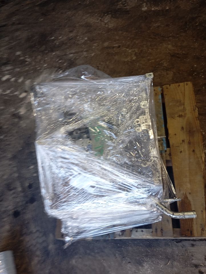 Part image 7
