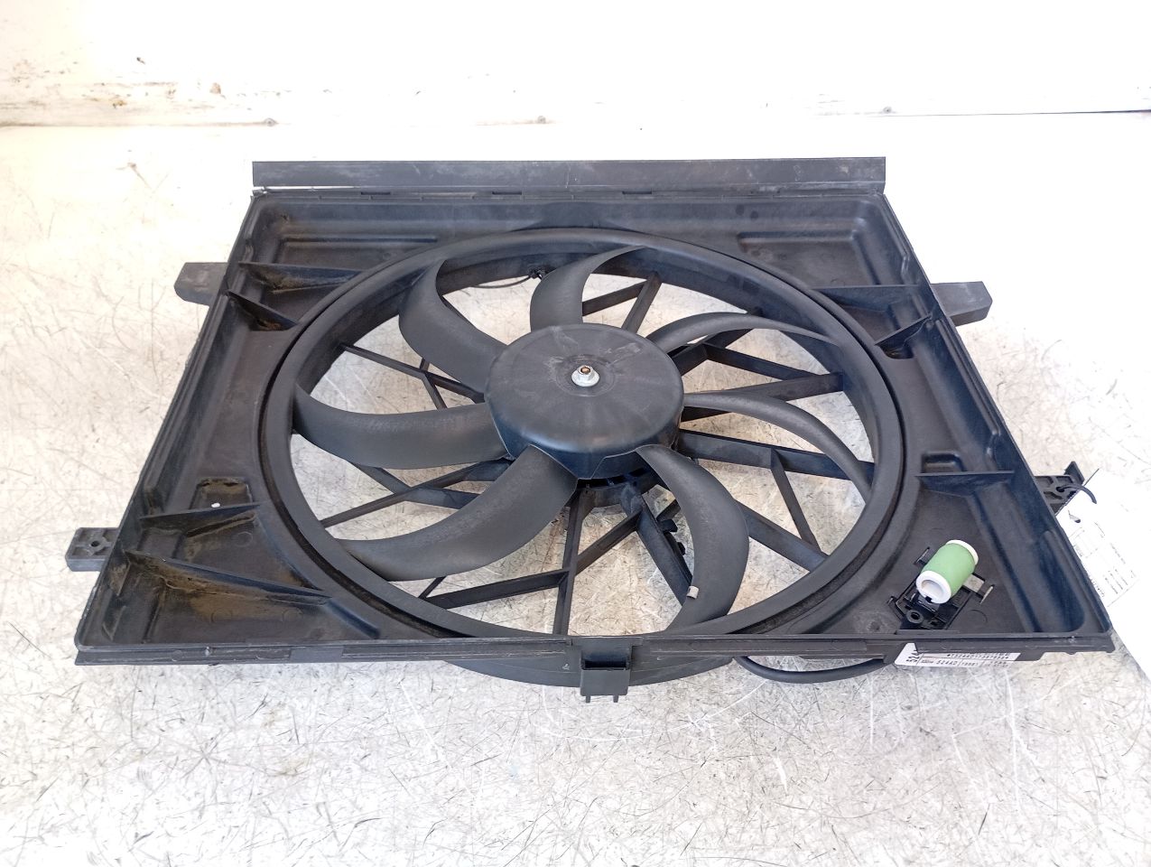 Part image 3