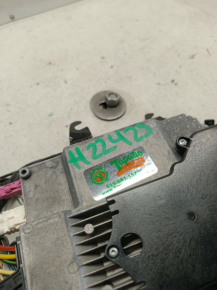 Part image 8