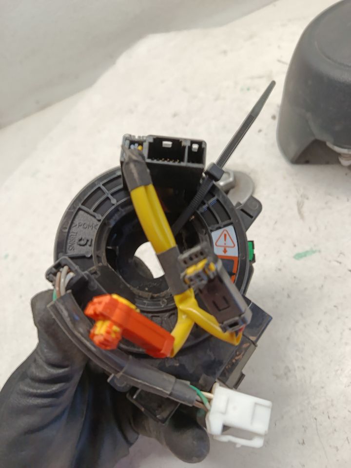 Part image 5