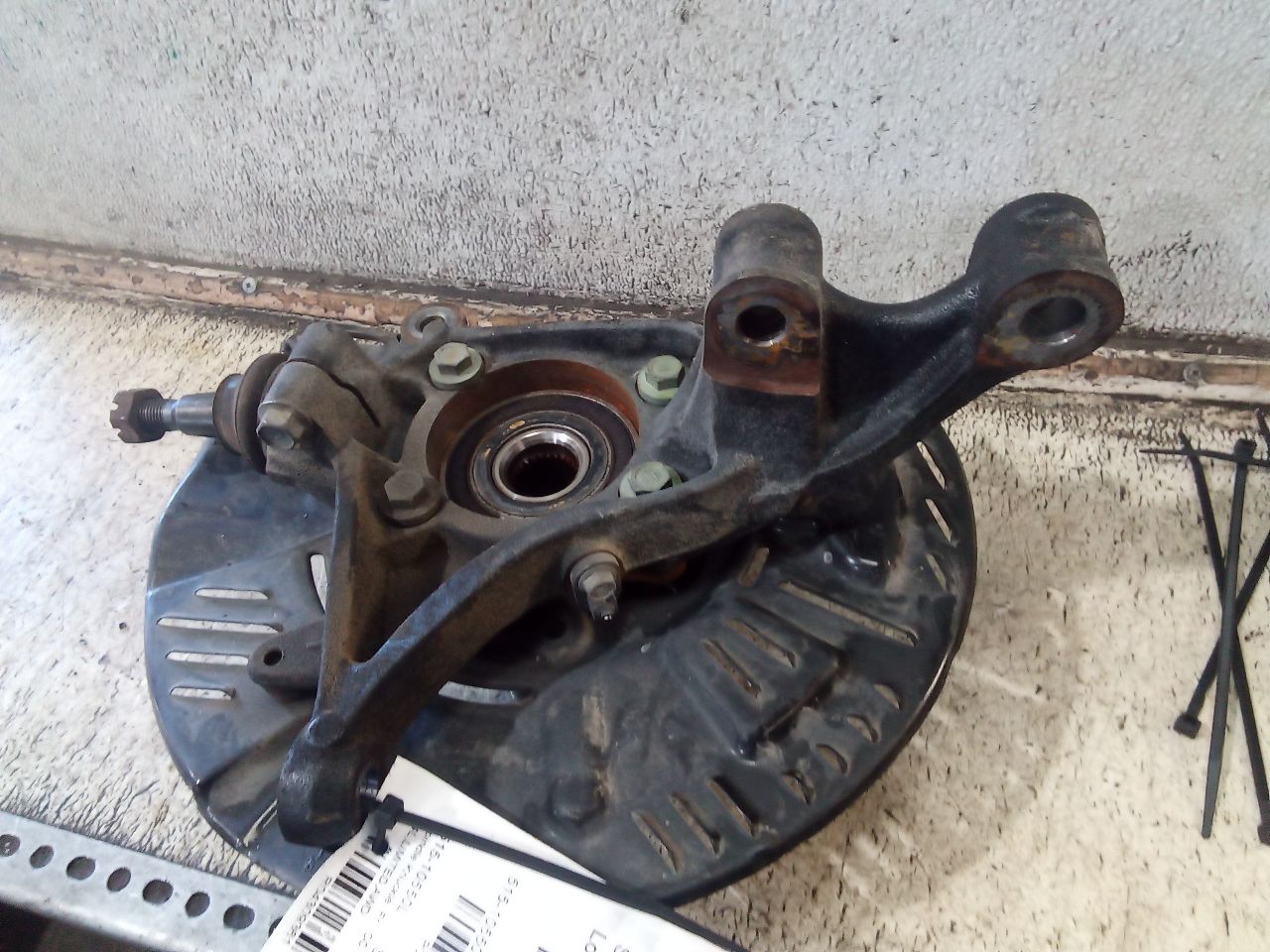 Part image 3