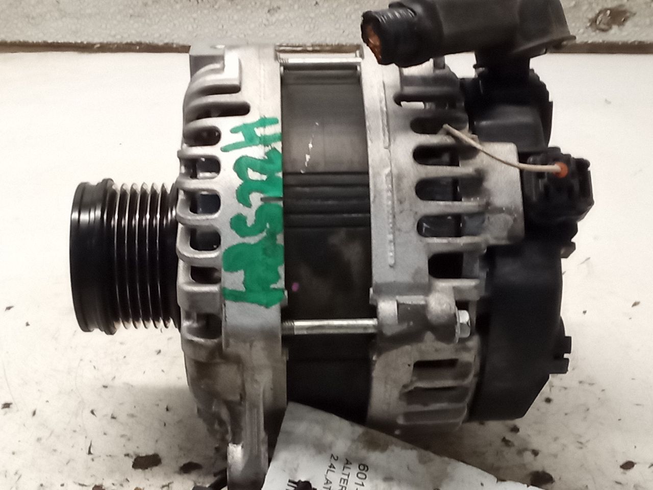 Part image 3