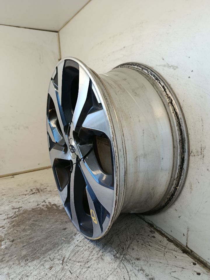 Part image 2