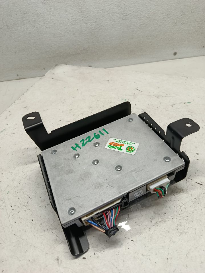 Part image 3