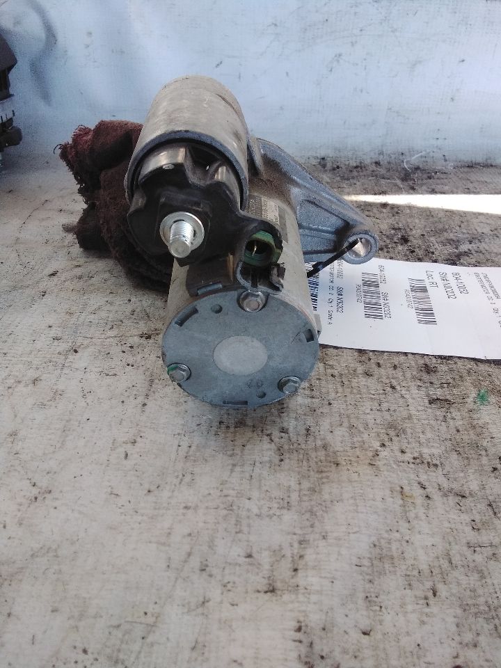 Part image 4