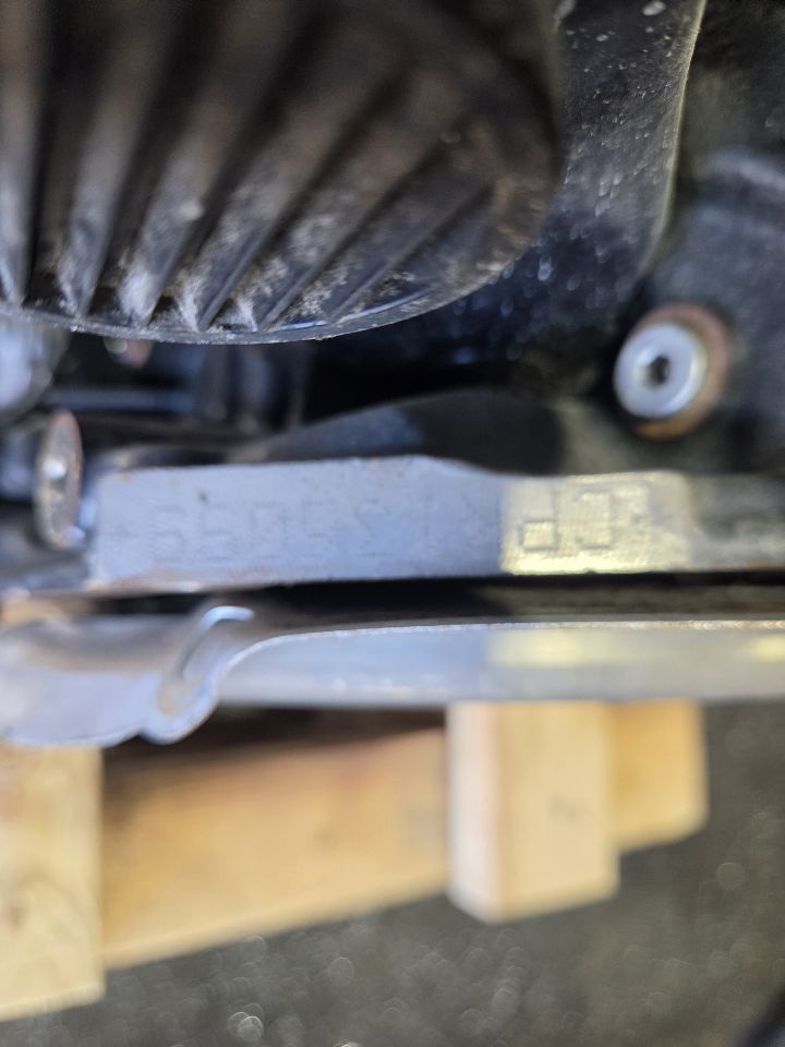 Part image 7