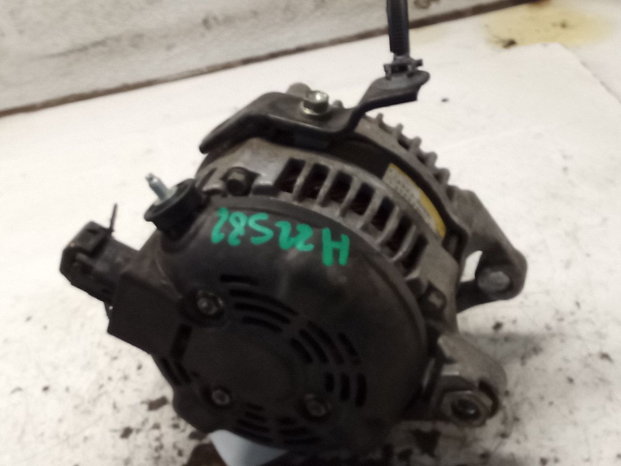 Part image 4