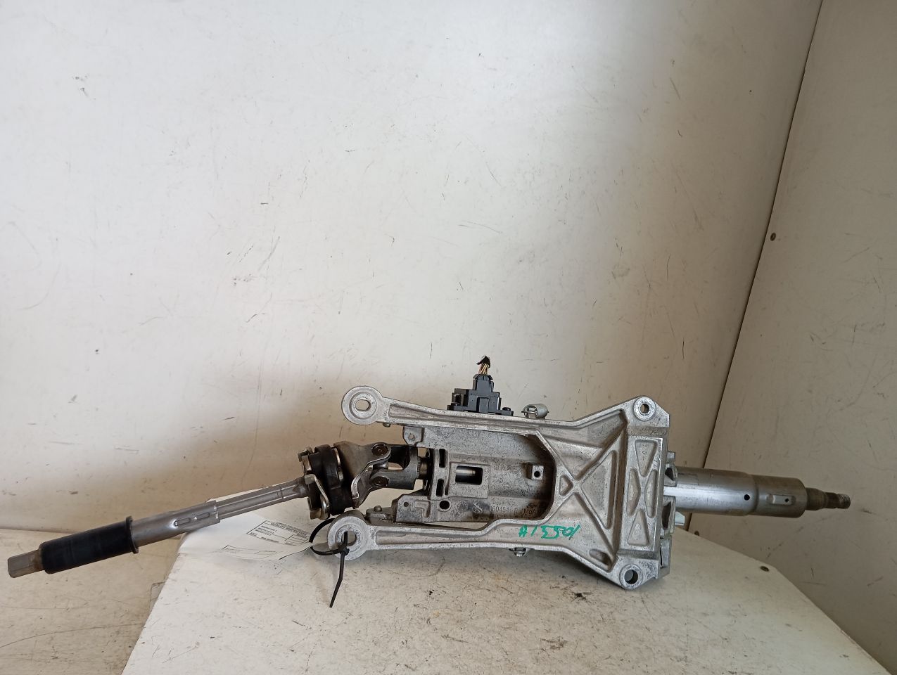 Part image 4