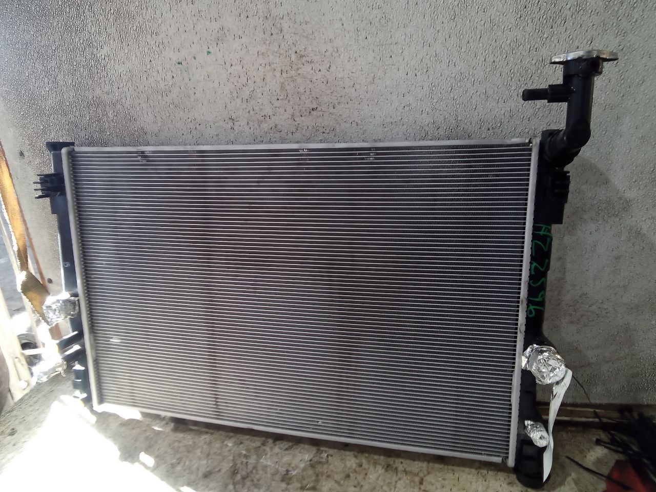 Part image 3