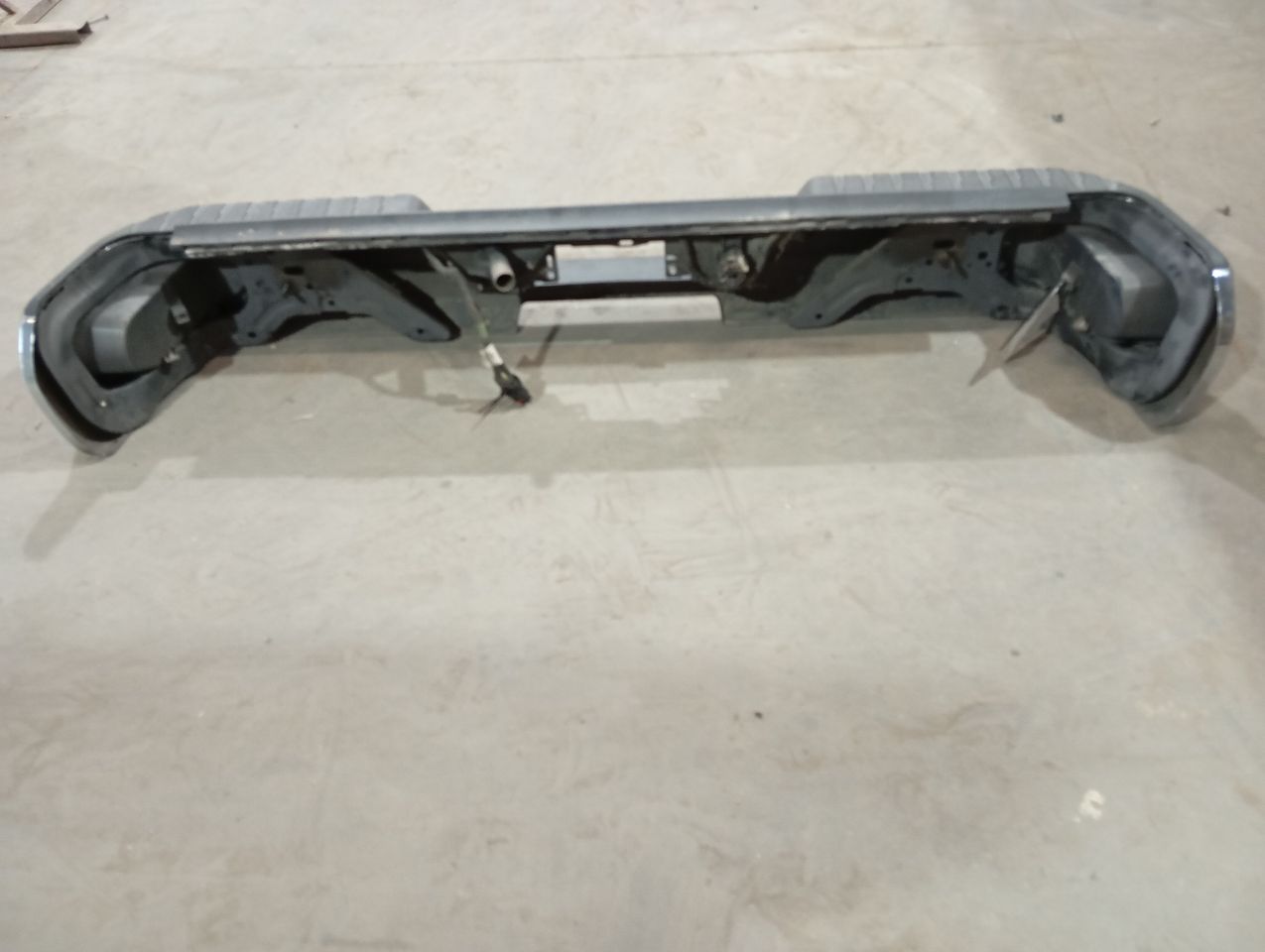Part image 4