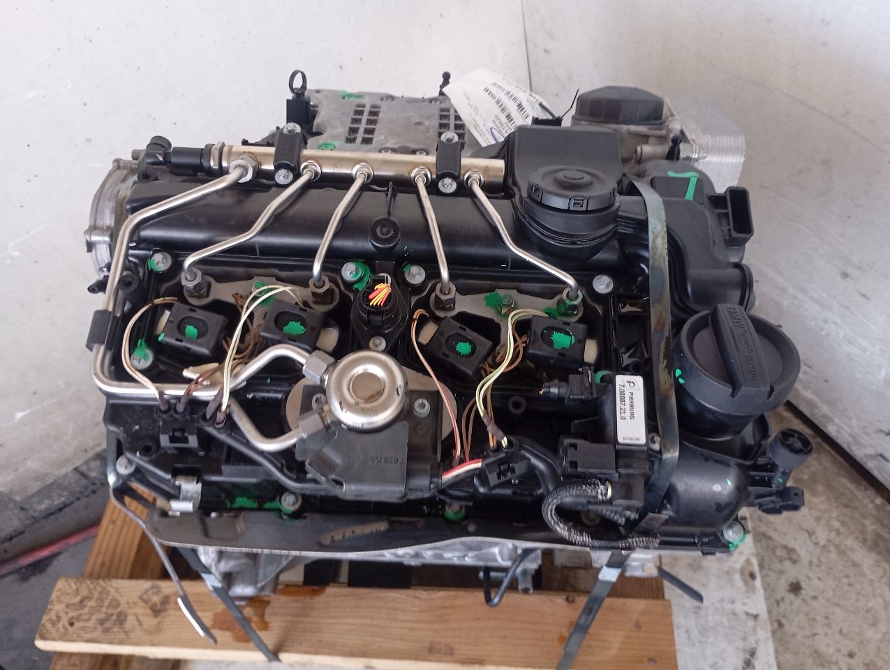 Part image 3