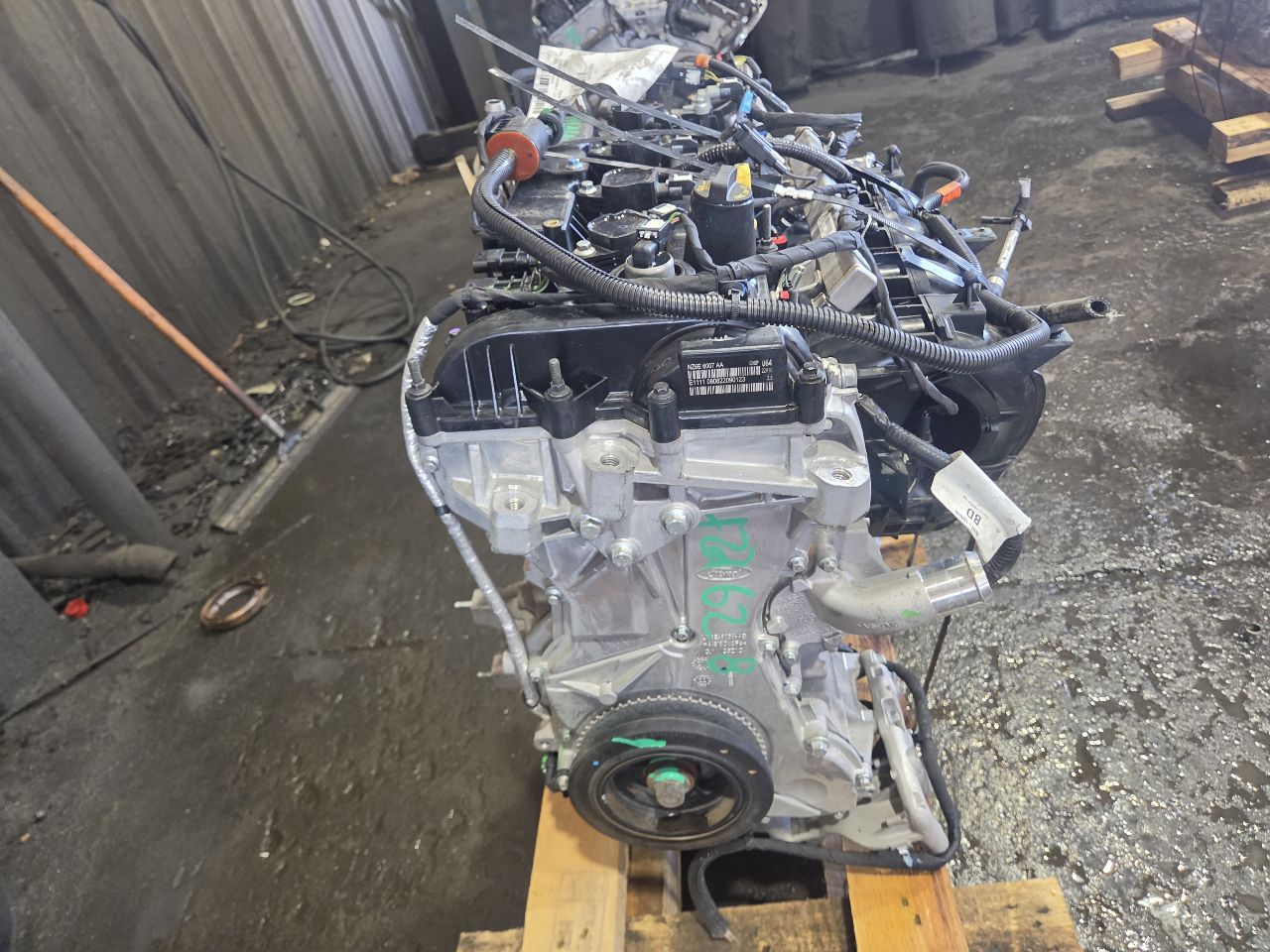 Part image 4
