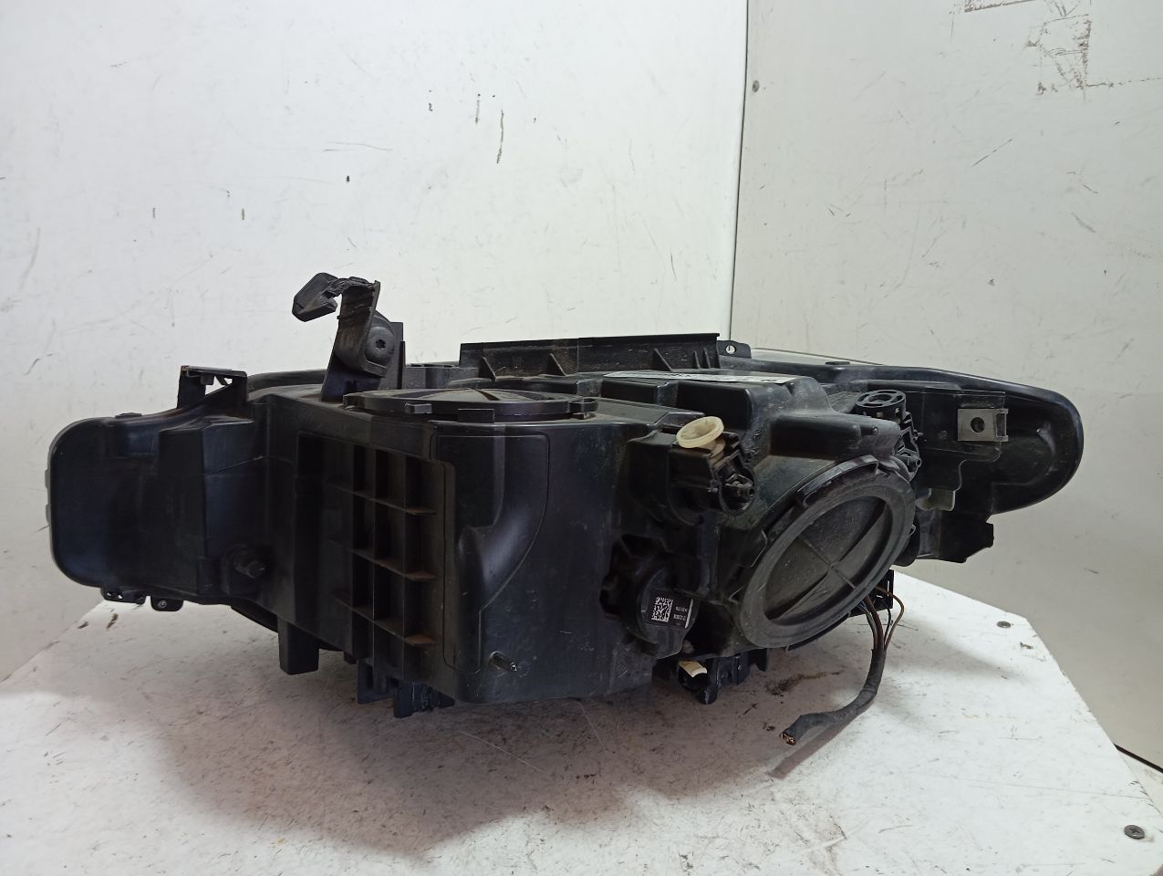 Part image 4