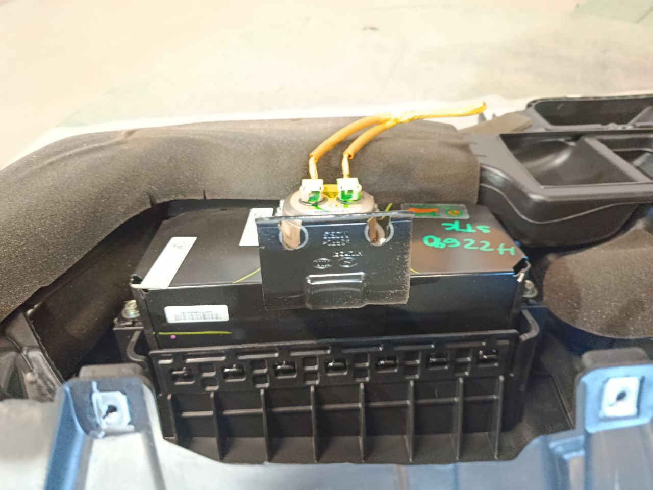 Part image 7