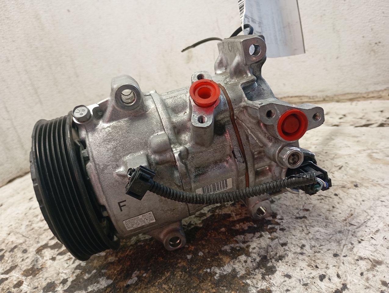 Part image 3