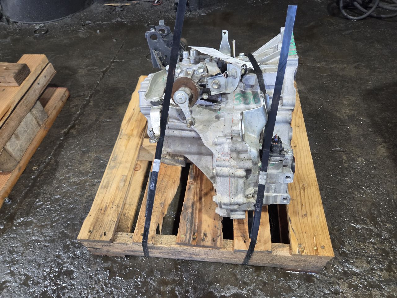 Part image 4