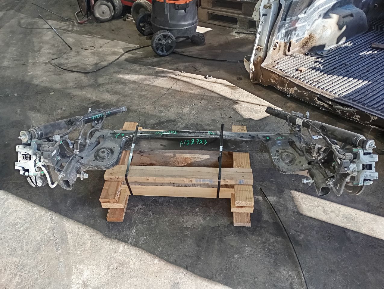 Part image 7