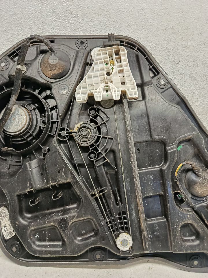 Part image 7