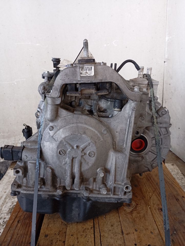 Part image 3
