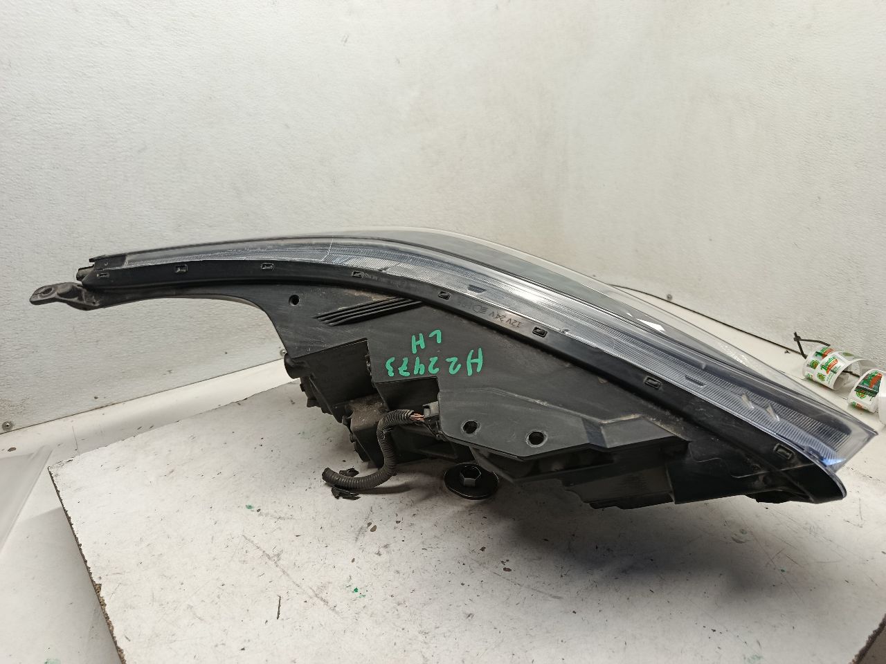 Part image 3