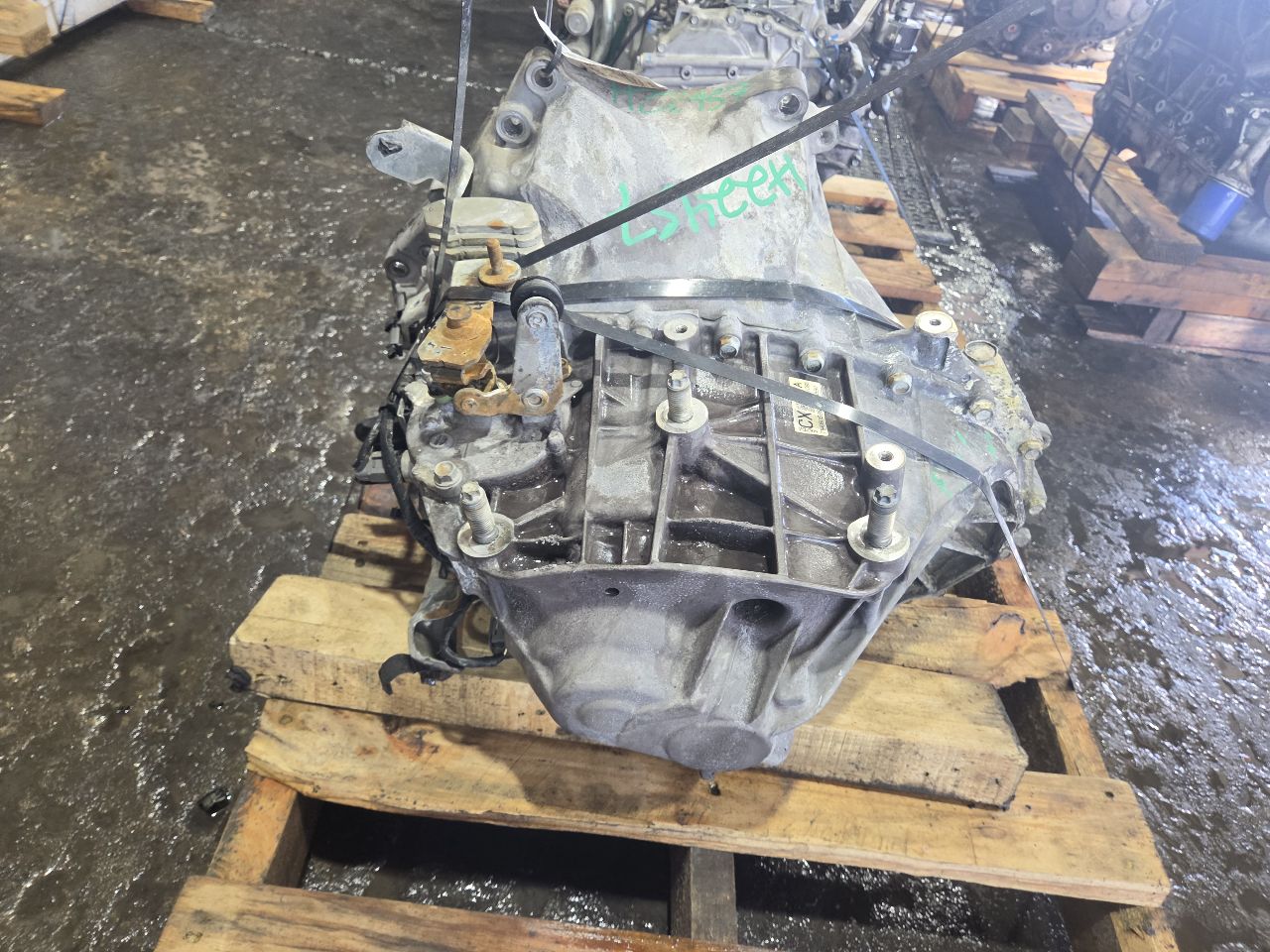 Part image 3